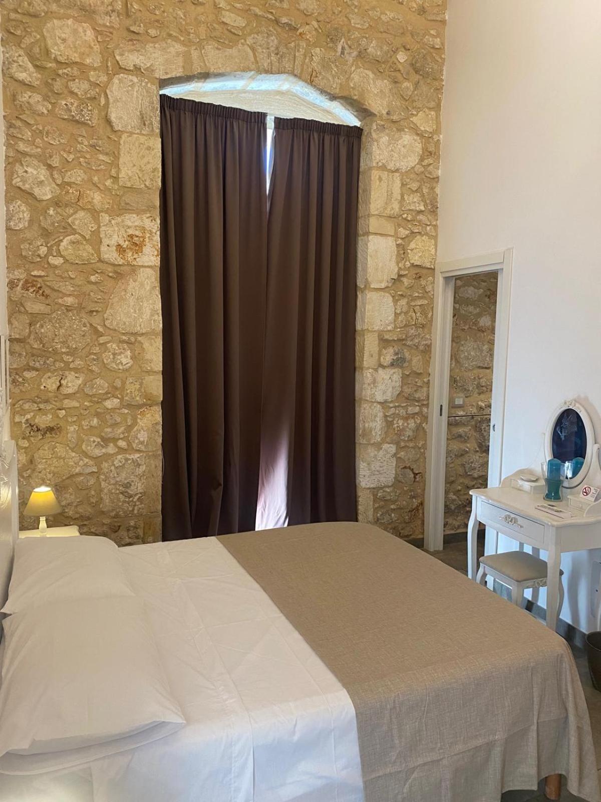 Corte Sicula Bed & Breakfast